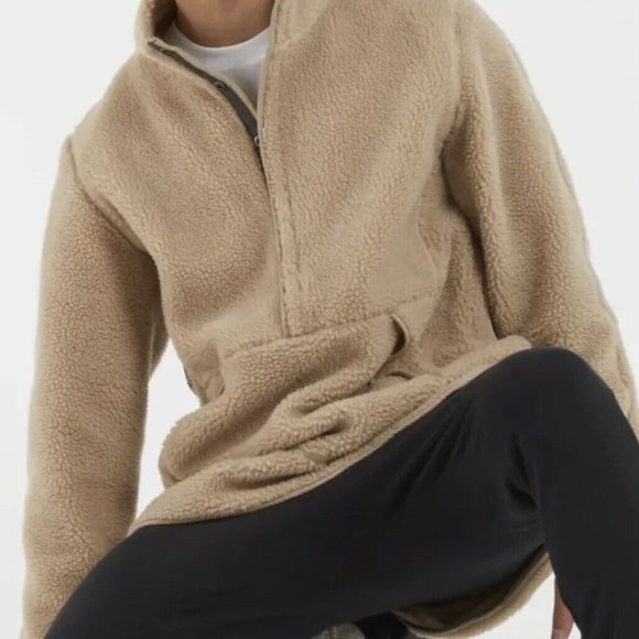 Nike Yoga Therma-Fit  Sherpa Fleece Sweatshirt Beige DD2182-247 - Picture 6 of 8